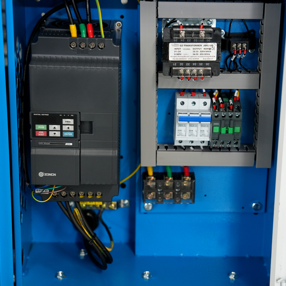 Винтовой компрессор 16бар инверторный General Force GFPO30-16I